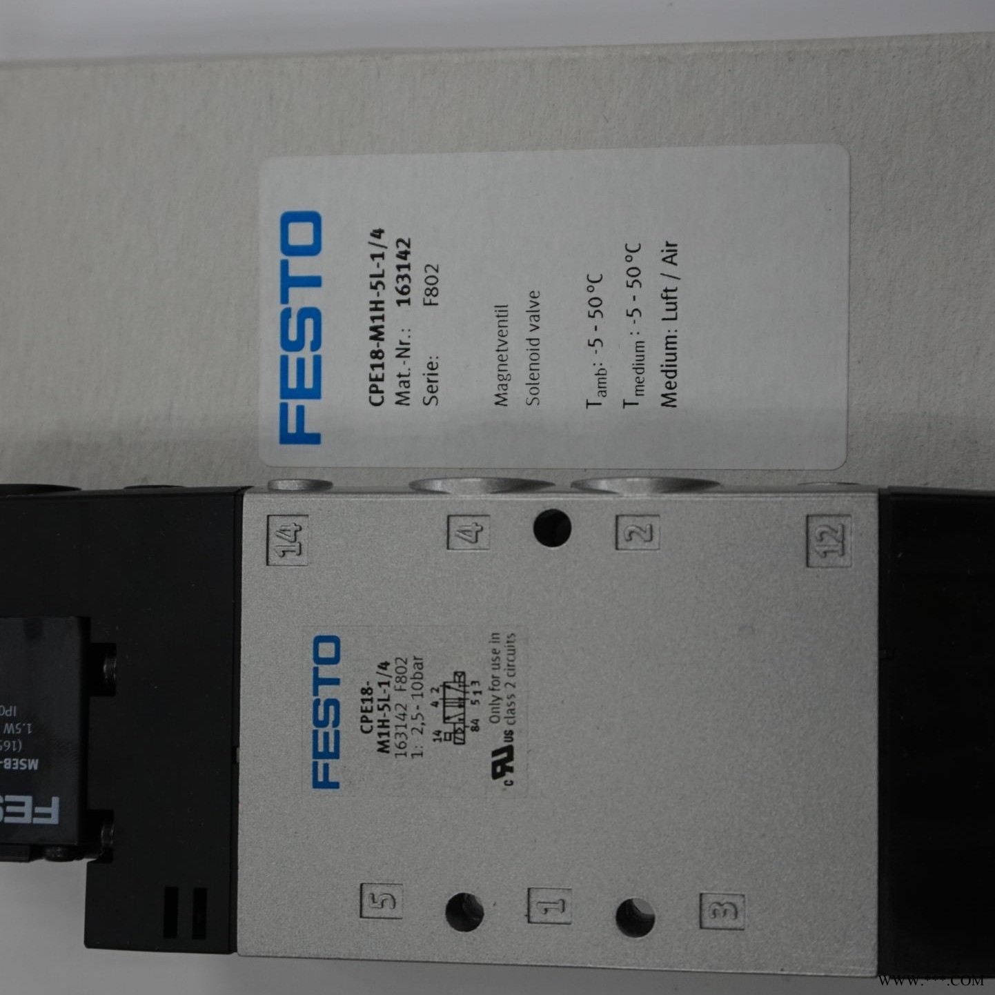 FESTO費(fèi)斯托 CPE24-M3H-5JS-QS-10電磁閥